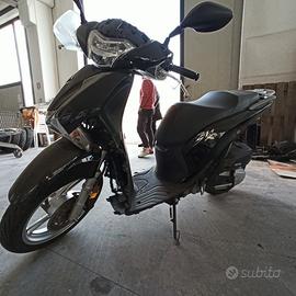 HONDA SH125i 'INCIDENTATO'