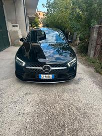 MERCEDES CLASSE A200d - PREMIUM AMG
