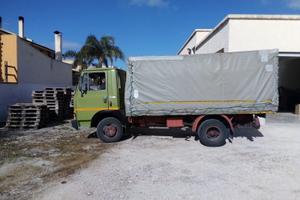 Coppia Camion d'Epoca: FIAT 65 NC e OM LUPETTO 30