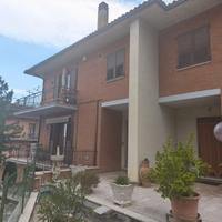 Treia trilocale zona residenziale