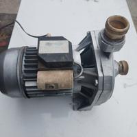 elettropompa HP 1.   w 220