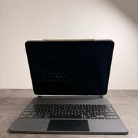 Ipad pro 12.9 + magic keyboard + apple pencil