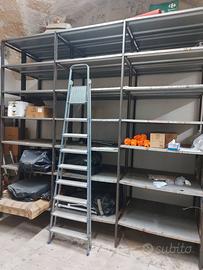 Scaffalatura per deposito