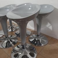 nr. 5 sgabelli ad altezza regolabile