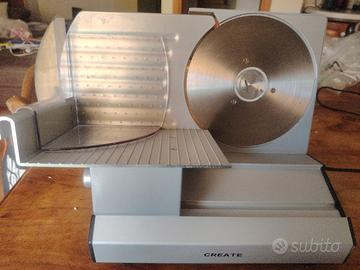 affettatrice domestica 