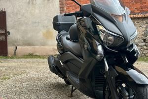 Yamaha xmax 400