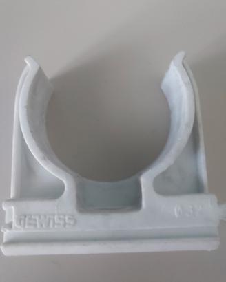 lotto clip fissatubi 32 mm GEWISS