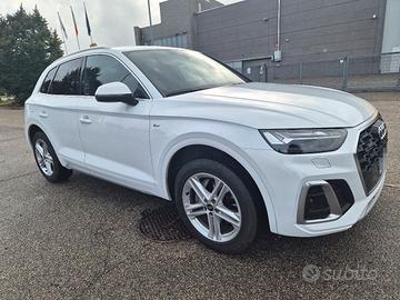 Audi Q5 40 Mhev quattro s Line Plus garr AUDI PSP