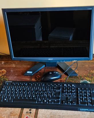 Monitor Acer 19 pollici + casse e subwoofer