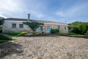 Stazzo ristrutturato a San Pantaleo