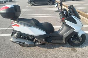 KYMCO DOWNTOWN 300