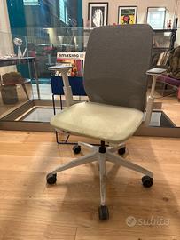 Sedia girevole Sedus – 100 €