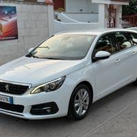 Peugeot 308 1.5 BlueHDi 100 SW NAVI CARPLAY – 2019