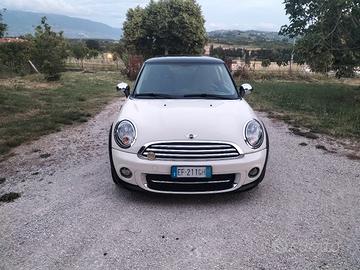 Mini Cooper D 1.6 CV 112