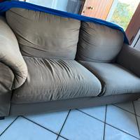 Divano 3 posti comodissimo