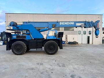 GRU AUTOCARRATA GIREVOLE TELESCOPICA 160 QUINTALI