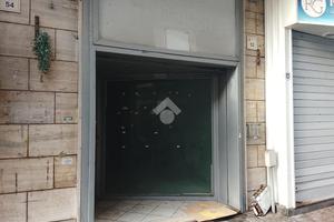 NEGOZIO A SAN GIORGIO A CREMANO