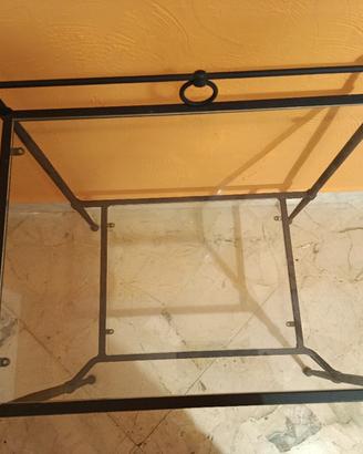 comodino in ferro  e vetro 
