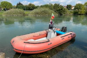 Gommone radhial rosso