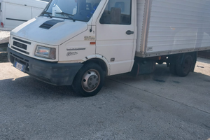 Iveco Daily 2.8 turbo diesel 35/10