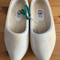 Zoccoli di legno olandesi.