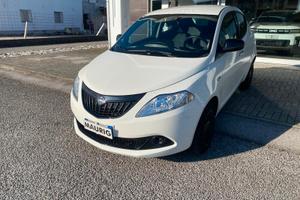 Lancia Ypsilon 1.0 FireFly 5 porte S&S Hybrid Gold