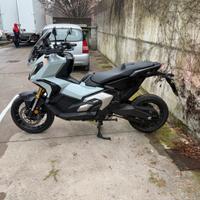 Honda xadv 750 tutto originale