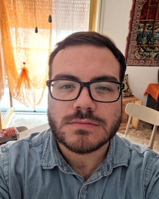 Magazziniere, autista, facchinaggio