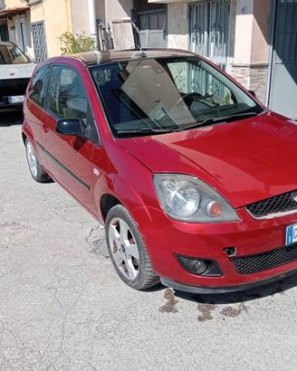 Ford fiesta 2008 1.4 tdci 180 mila km