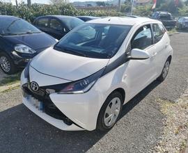 Toyota Aygo automatico/permute
