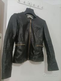 Giubbino donna in pelle nera