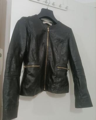 Giubbino donna in pelle nera