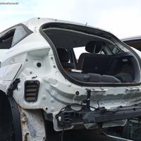 Bmw serie 1 f40 ricambi e taglio lamiera