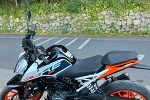 KTM DUKE 125 2023