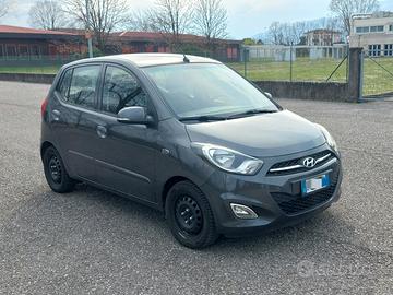Hyundai i10 1.2 16v Premium