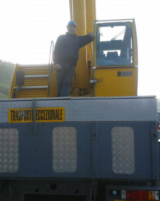 Autista C+E , gruista , elettricista,