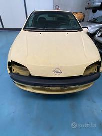 Pezzi di ricambio Opel Tigra