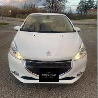 Peugeot 208 1.2 VTi 82 CV 5 porte Allure