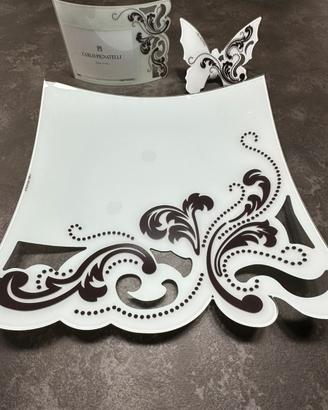 Soprammobili ( cornice, farfalla, piatto)