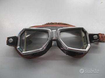 Accessori e ricambi vintage per moto