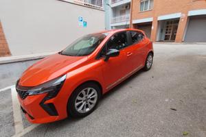 Renault Clio 1.0 turbo benzina Evolution 