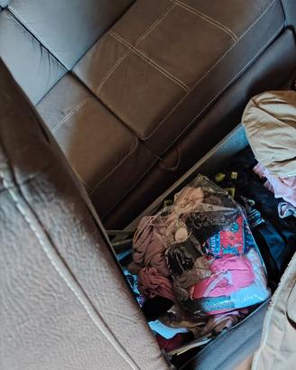 Divano letto 4 posti,contenitore, poggiatesta rego