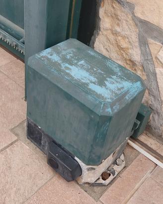 Motore cancello scorrevole Lince SLIDE400