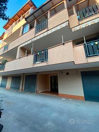 VIA MARCHESELLA; 3Vani 1°Piano+Box+P.Auto MAV486