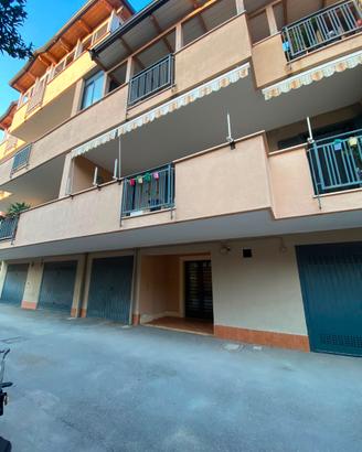 VIA MARCHESELLA; 3Vani 1°Piano+Box+P.Auto MAV486