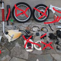 Ricambi yamaha TT 350 VEDI ELENCO