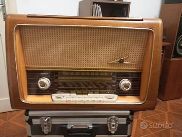 radio d'epoca LOEWE OPTA