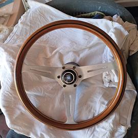 Volante Nardi Torino vintage/collezione anni 60/70