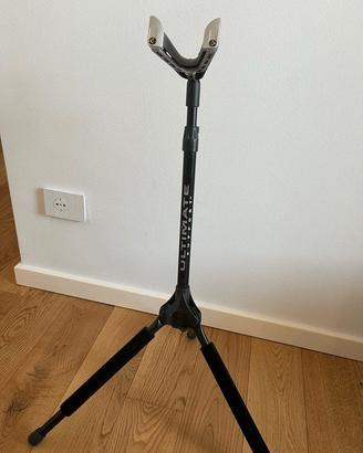 Supporto treppiede per basso elettrico