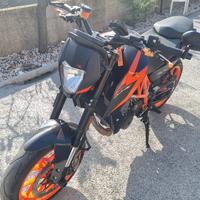 Ktm duke 690 R